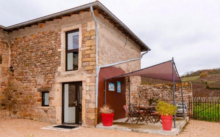 Au Petit Bonheur Chez Bambina Hotel Leynes Exterior photo